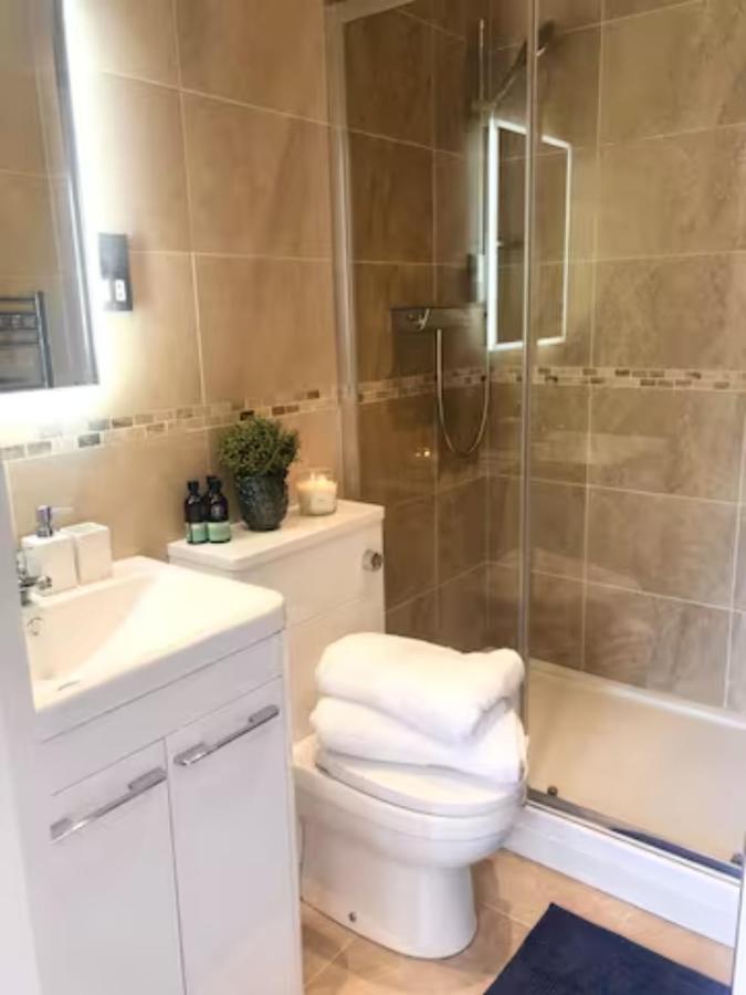 Pass The Keys Old Beams Luxury Style & Comfort In Town Centre Bakewell Eksteriør billede